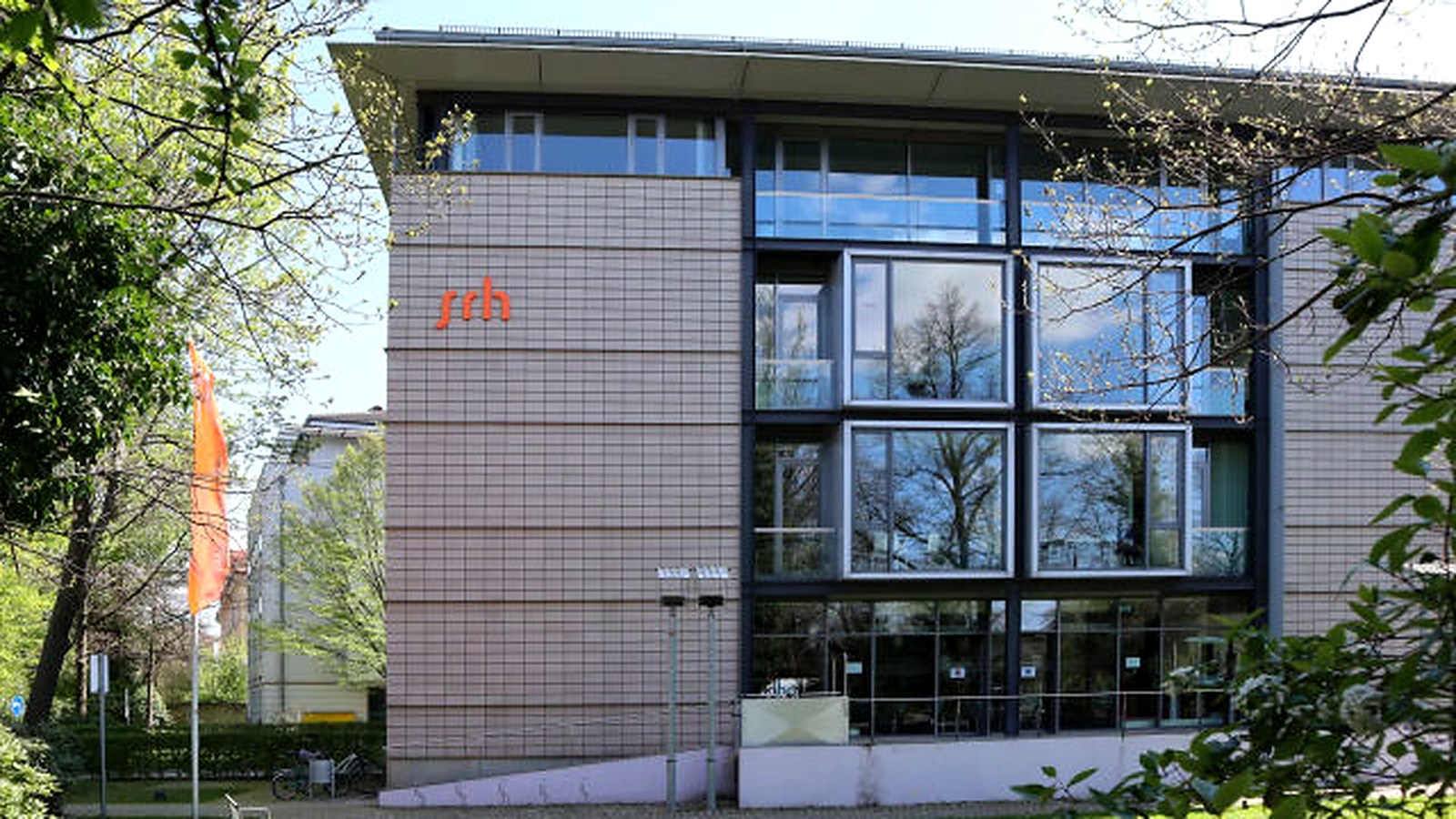 SRH 德累斯顿校区